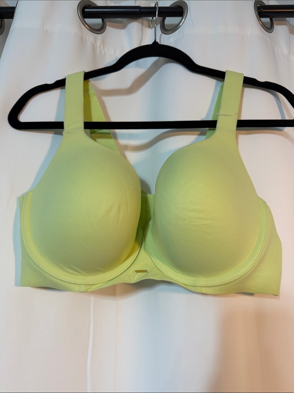 Cacique Light Lime Lightly Lined Balconette Seamless Bra SZ 38DD B8